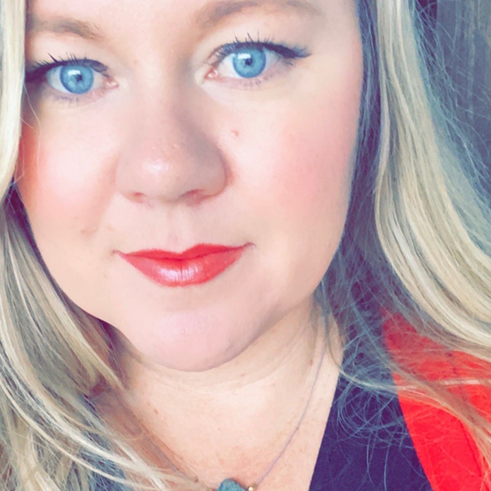 Meet your Posher, April